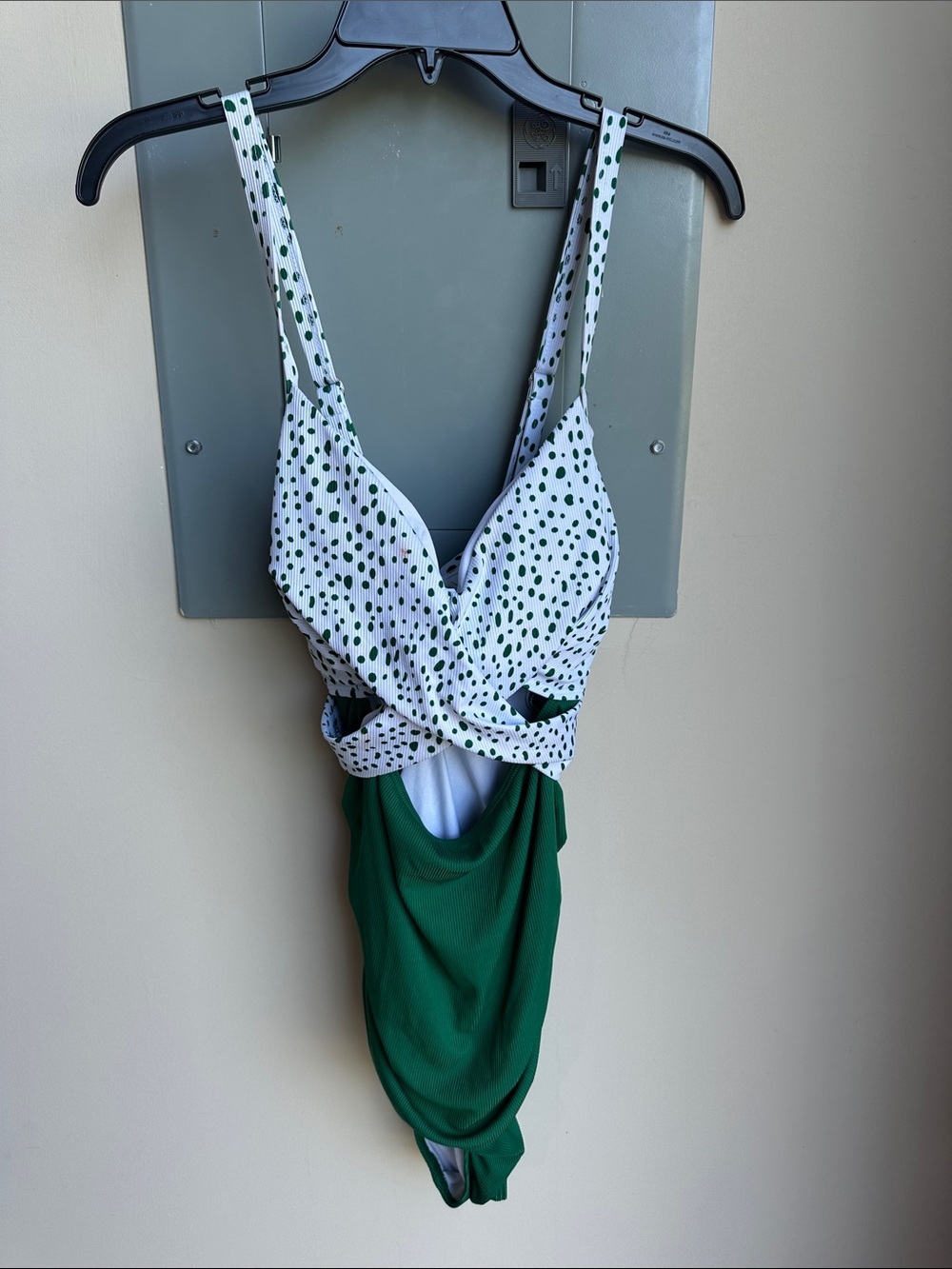 SHEIN green and white one piece swimsuit women’s size 2X